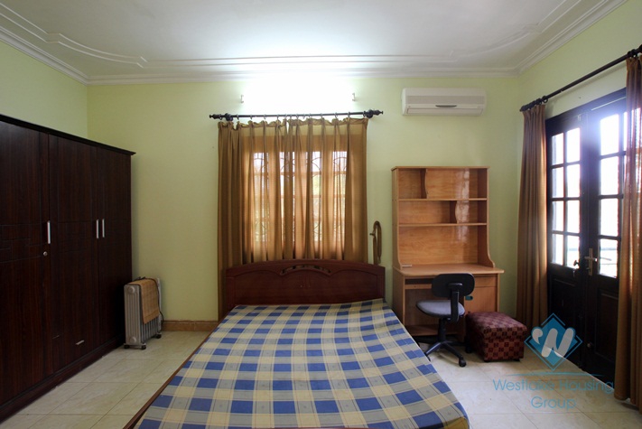 04 bedroom house with cheap price available for rent in Tay Ho district, Hanoi
